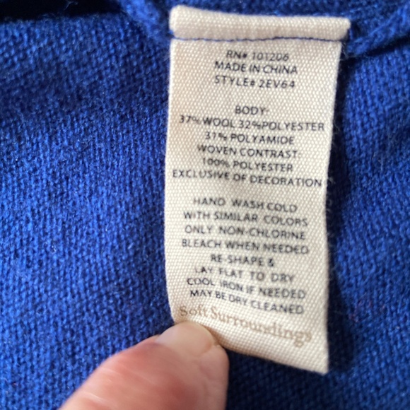 New Sweater Soft SurroundingsTop Ladies size S - Picture 7 of 9